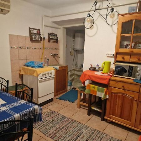 Kerekparos Es Zarandok Vendeghaz Villa Apostag ภายนอก รูปภาพ
