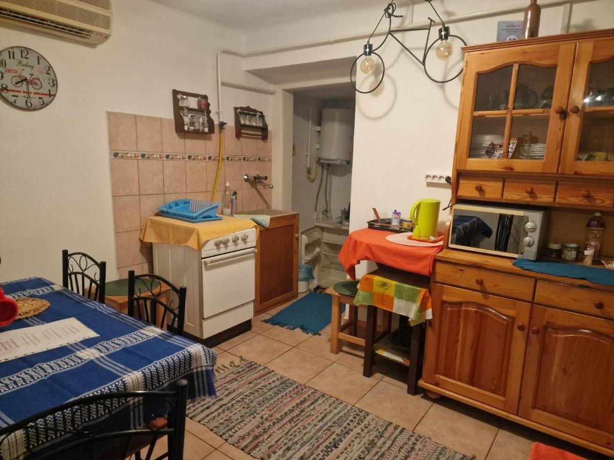 Kerekparos Es Zarandok Vendeghaz Villa Apostag ภายนอก รูปภาพ