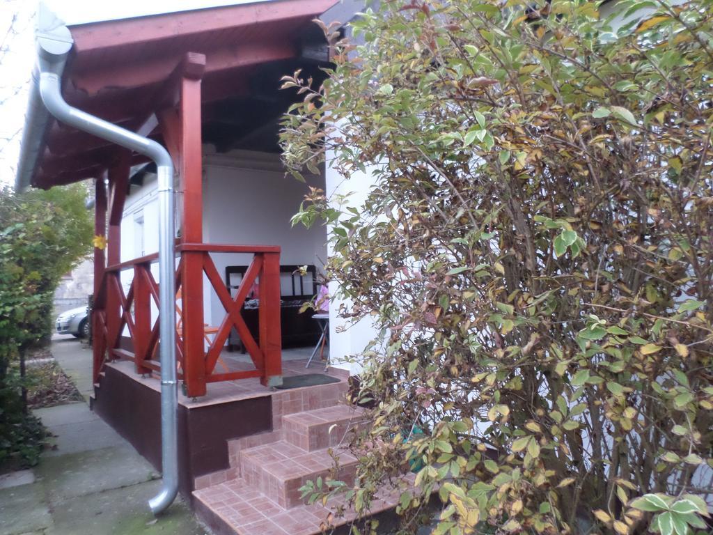 Kerekparos Es Zarandok Vendeghaz Villa Apostag ห้อง รูปภาพ